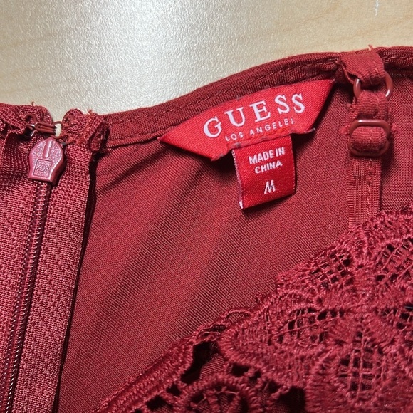 Guess Lace Top Romper Size Medium - Picture 6 of 10